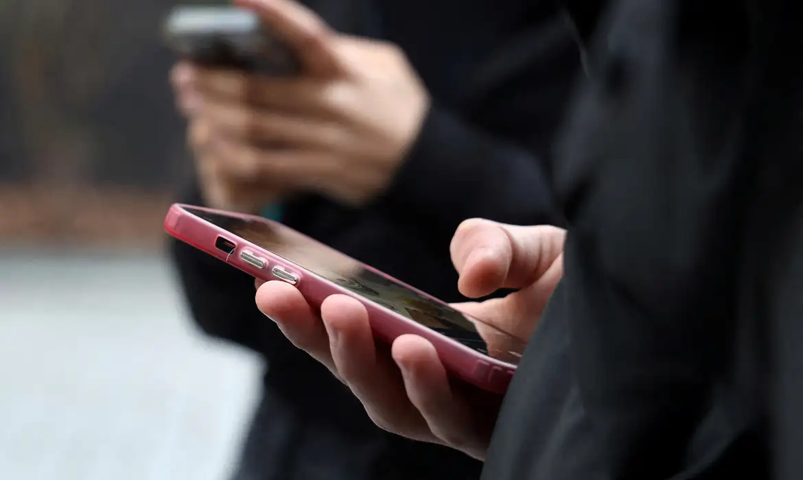 Entidades pedem livre acesso à internet nas 72h anteriores às eleições