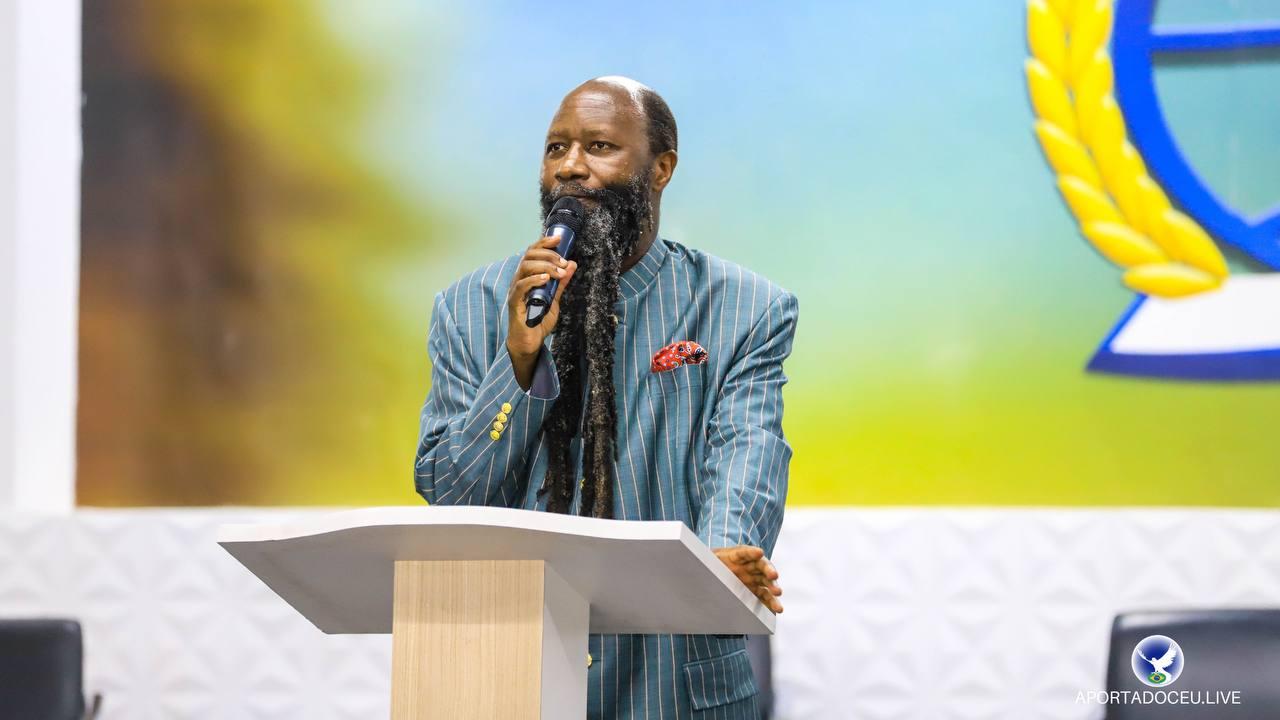 Boa Vista recebe profeta David Owuor para grande evento de cura na Praça Fábio Paracat