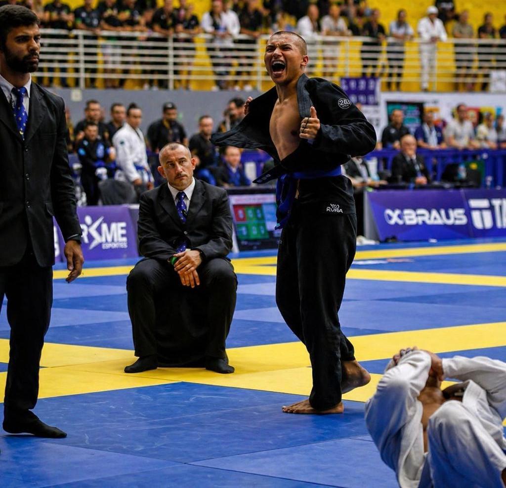 Fernando Halysson Leal coloca jiu-jitsu roraimense no topo do Campeonato Brasileiro da CBJJ