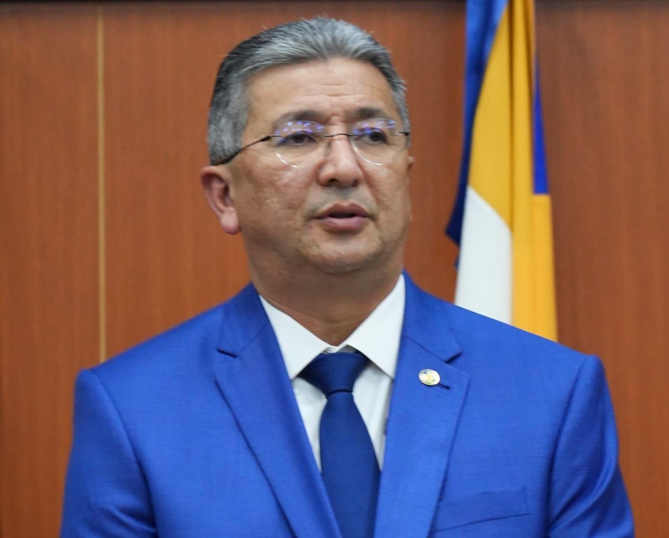 Governador de Roraima promove reforma no secretariado em meio ao calendário eleitoral