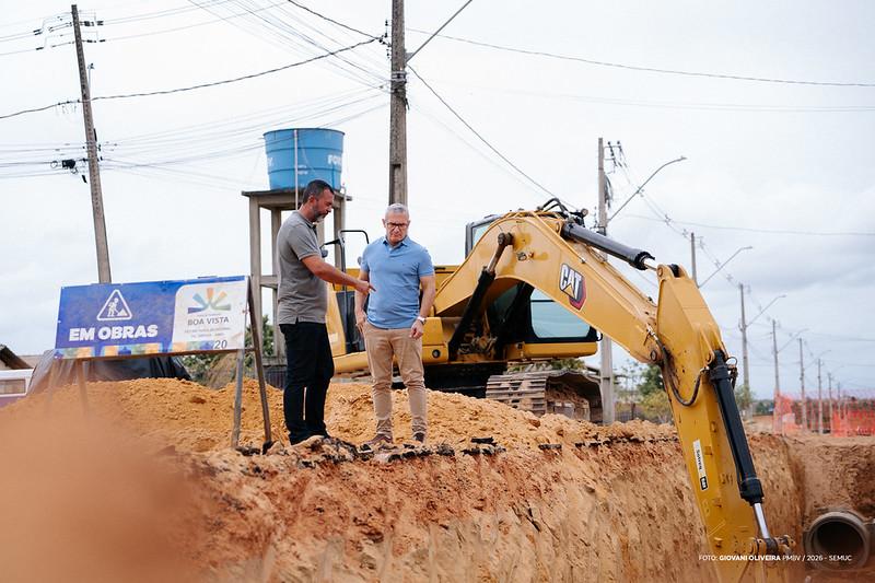 Obras de drenagem avançam no Monte Cristo e prometem acabar com alagamentos em Boa Vista