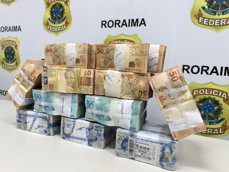 PF prende dois homens com R$ 1 milhão em dinheiro vivo em Boa Vista
