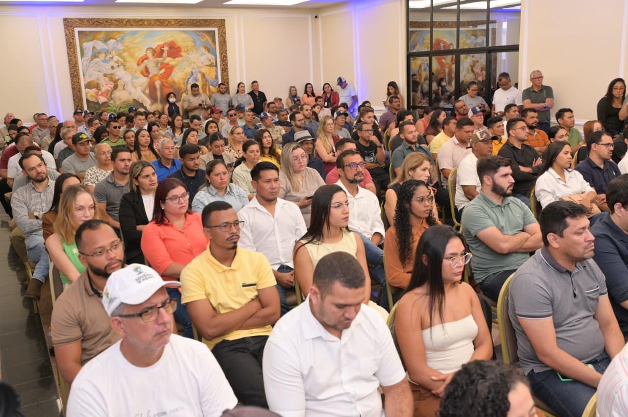 Roraima reforça assistência rural com posse de 76 profissionais para impulsionar agricultura familiar
