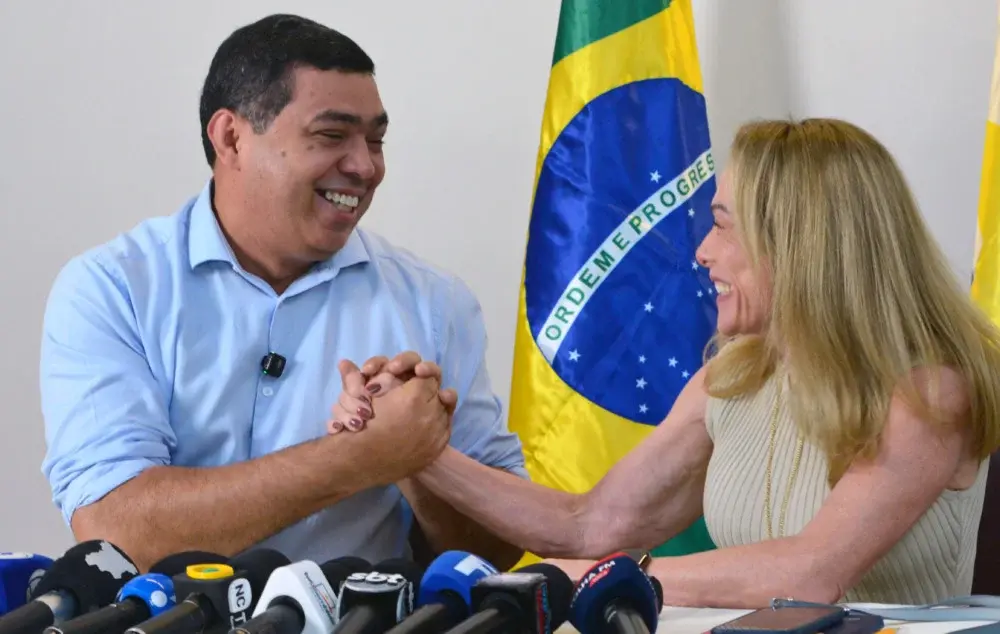 Teresa Surita oficializa apoio a Soldado Sampaio e fortalece aliança na corrida pelo governo de Roraima