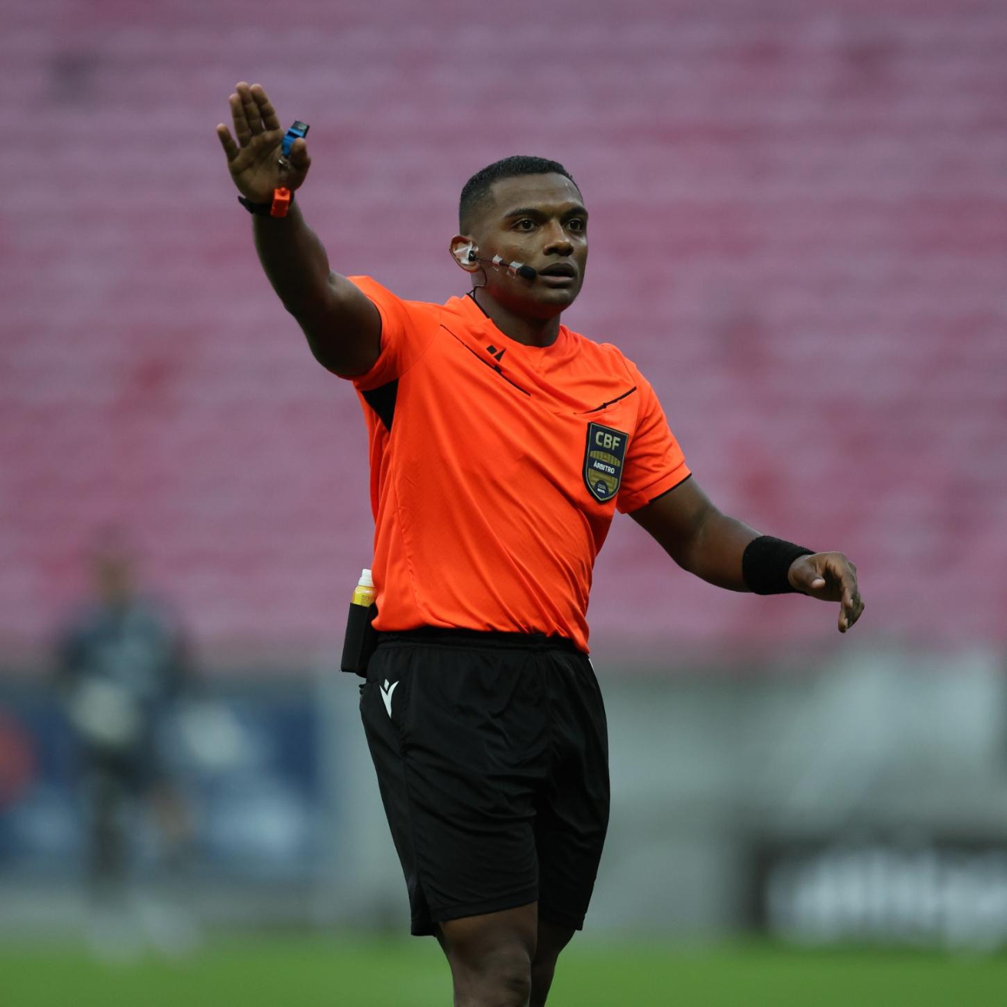 Daniel Alejandro Hidalgo Blanco comanda trio de arbitragem macuxi no mata-mata da Série D do Campeonato Brasileiro 