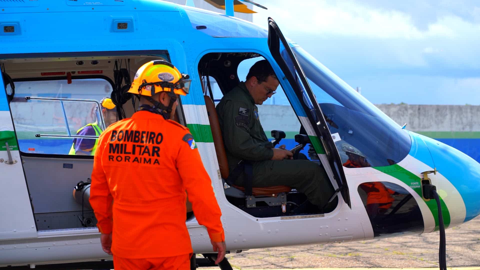Governo de Roraima realiza remoção aeromédica de criança indígena para atendimento urgente