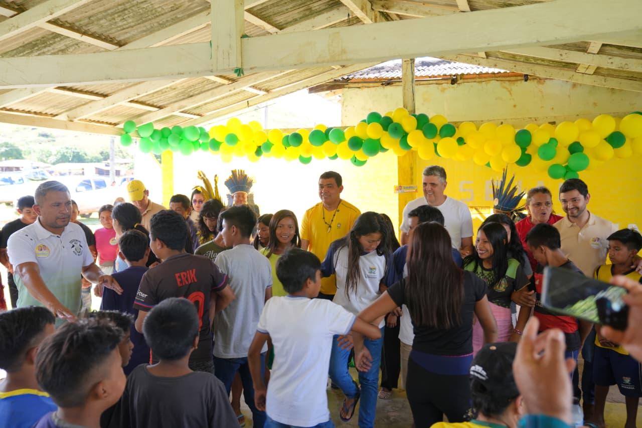 Soldado Sampaio visita comunidades indígenas do Uiramutã e anuncia investimentos em saúde e educação