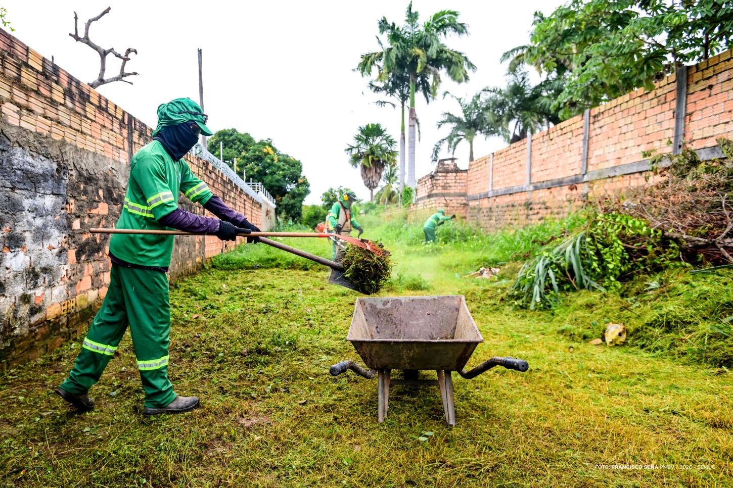 Prefeitura amplia limpeza urbana em 14 bairros de Boa Vista nesta semana