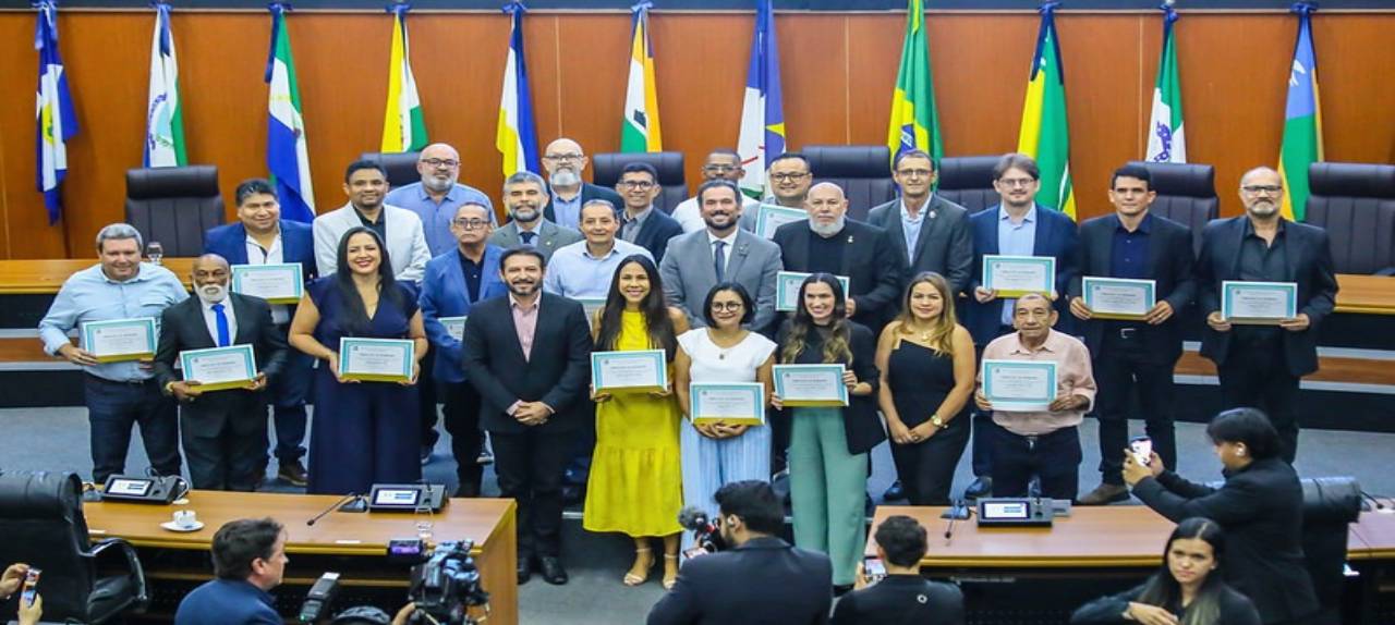 ALERR homenageia engenheiros de segurança do trabalho em Roraima