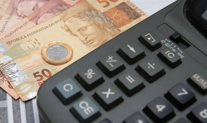 Boletim Focus: mercado reduz expectativa de inflação para 5,16%  