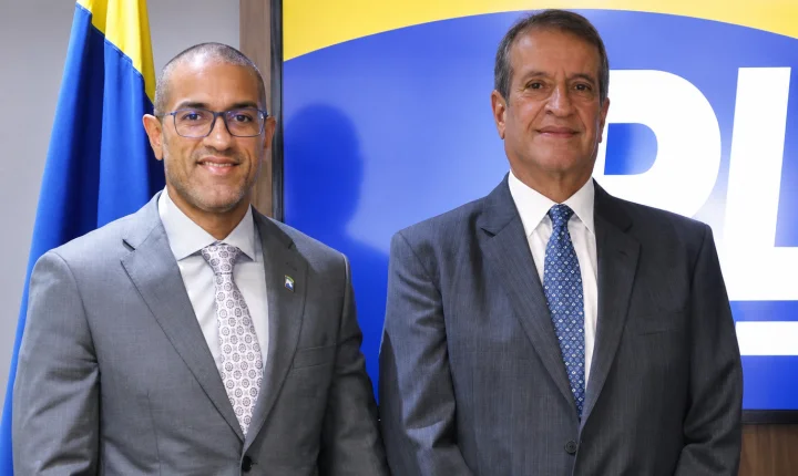 Valdemar da Costa Neto sinaliza volta de Arthur Henrique à disputa eleitoral em Roraima, mas não fala em governo